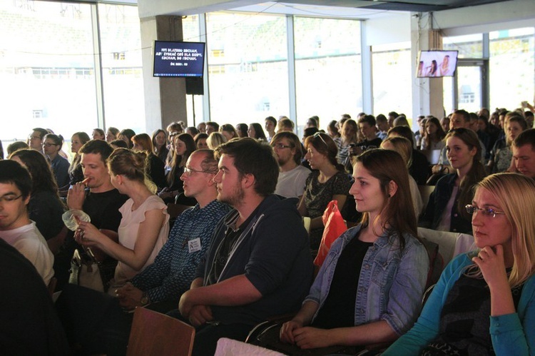 Forum "Młodzi i Miłość"