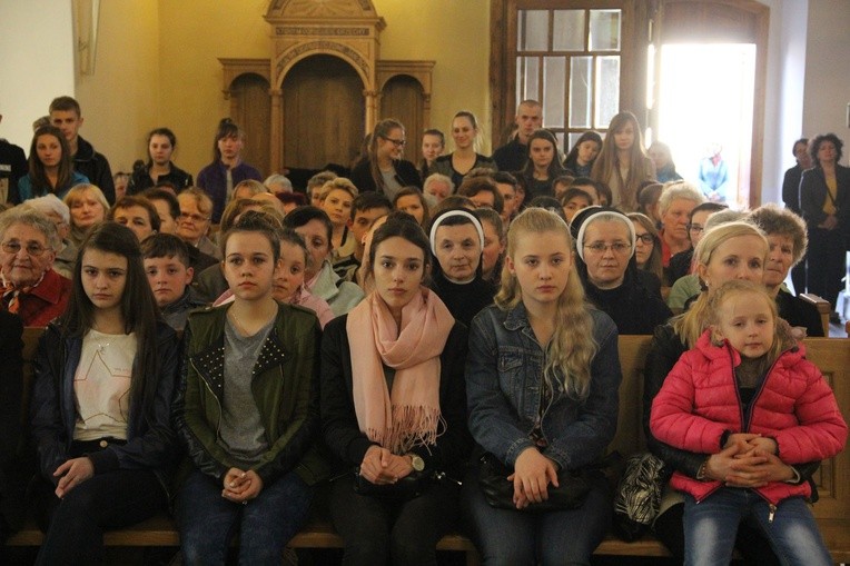 Symbole ŚDM w Radomyślu Wielkim