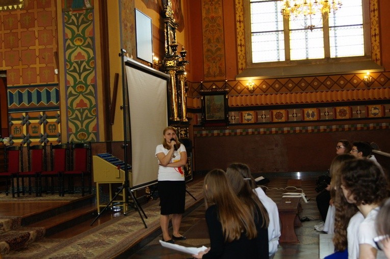 Symbole ŚDM w Chorzelowie