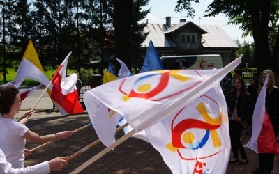 Symbole ŚDM w Chorzelowie