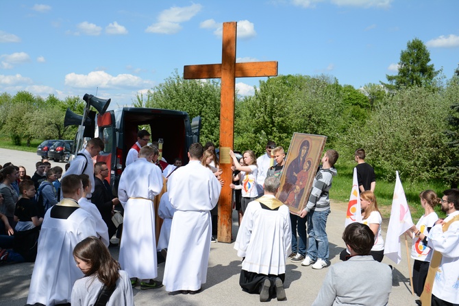 Symbole ŚDM w Przecławiu