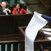 Sejm nie odrzucił raportu z rządów PO-PSL