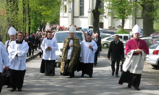 Pogrzeb ks. Józefa Zajdy