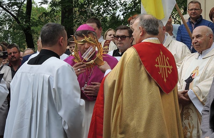 Znaki Bożego Miłosierdzia w Chybiu