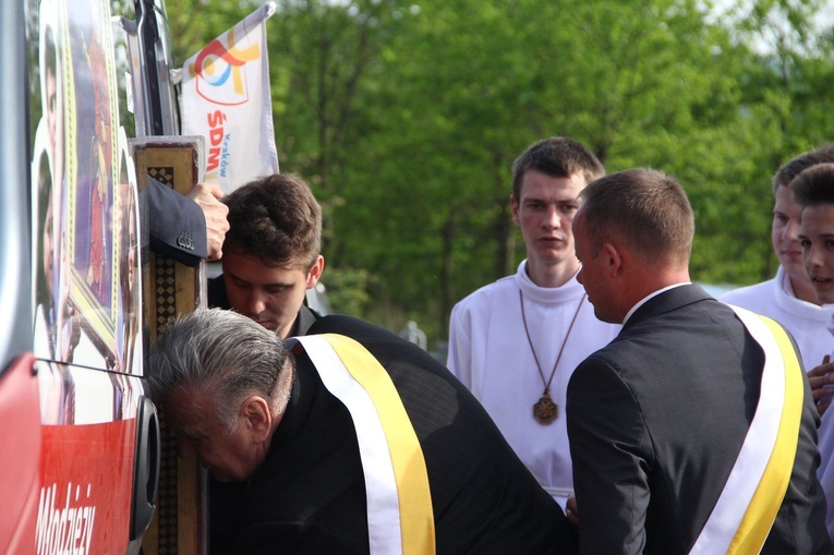 Symbole ŚDM w kościele bł. Karoliny w Tarnowie