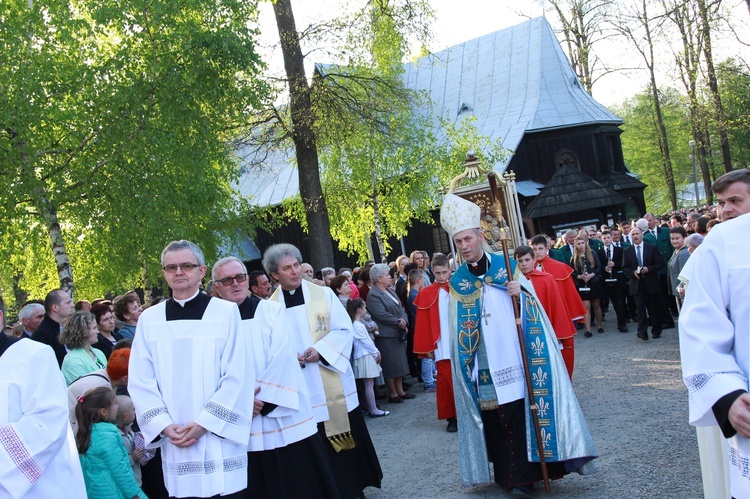 Maryjna procesja w Ptaszkowej