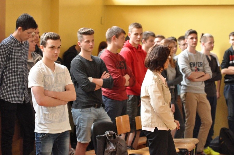 Znaki ŚDM w Zespole Szkół Technicznych w Tarnowie - Mościcach
