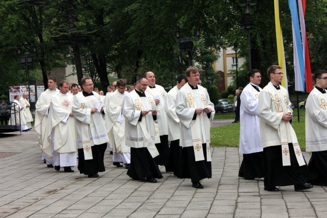 Święcenia kapłańskie w gliwickiej katedrze