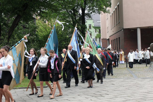 Święcenia kapłańskie w gliwickiej katedrze