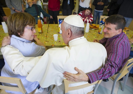 Sutanna Franciszka mokra od łez