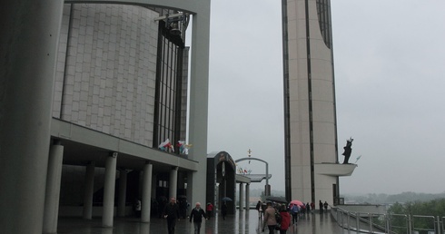 Pielgrzymka do źródeł miłosierdzia