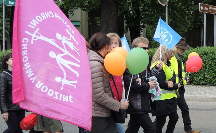 4. Chrześcijański Marsz dla Życia i Rodziny w Cieszynie