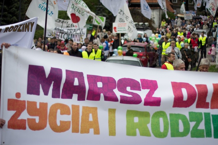 Marsz dla Życia i Rodziny w Olsztynie