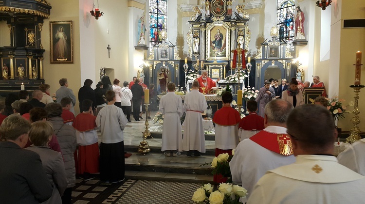 Brzezie, 80-lecie śmierci sługi Bożej s. M. Dulcissimy - Eucharystia