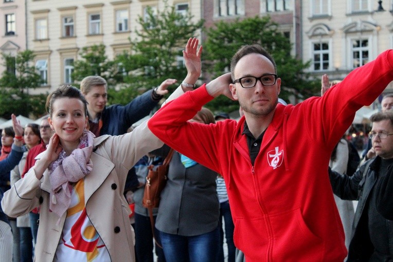 Tańce lednickie na krakowskim Rynku 