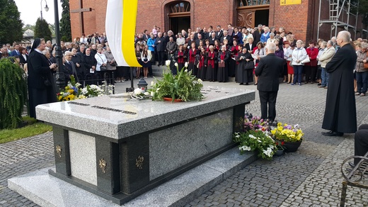 Brzezie, 80-lecie śmierci sługi Bożej s. M. Dulcissimy - agapa