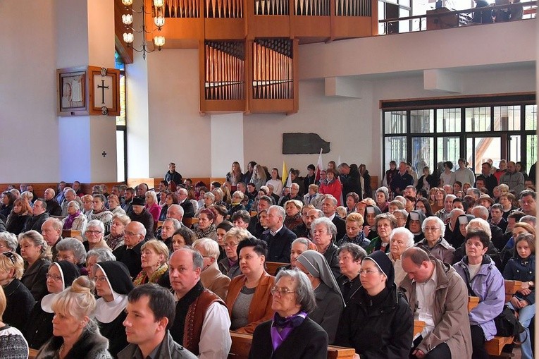 Jubileusz 25-lecia kapłaństwa ks. Mariusza Dziuby