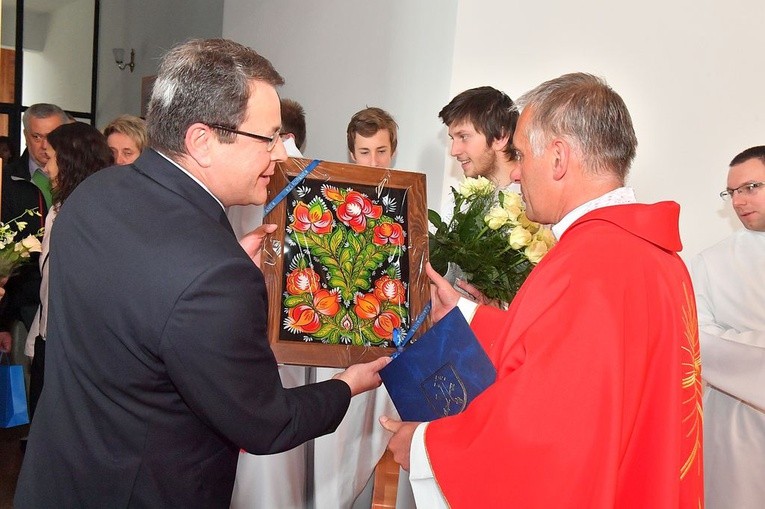 Jubileusz 25-lecia kapłaństwa ks. Mariusza Dziuby