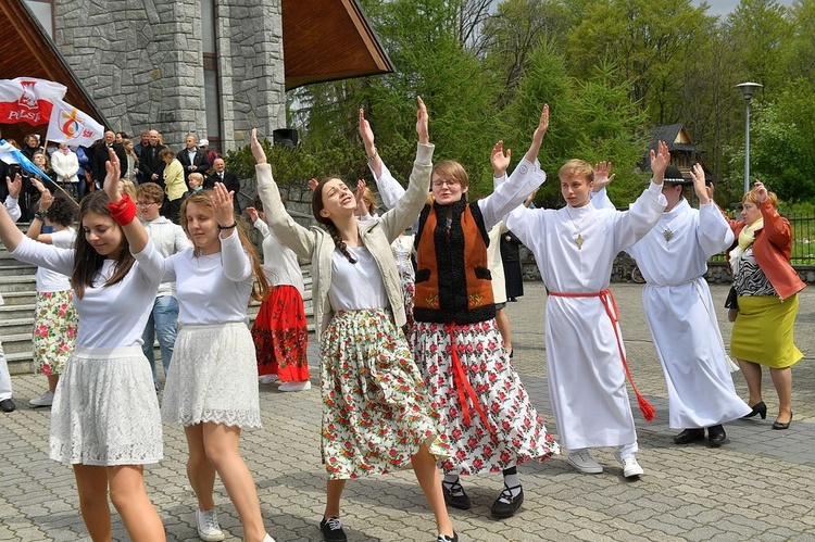 Jubileusz 25-lecia kapłaństwa ks. Mariusza Dziuby