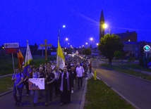 Pątnicy mają do pokonania 25 km