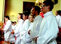 – Poczujcie się odpowiedzialni za piękno liturgii sprawowanej w waszych parafiach – zachęcał bp Mirosław Milewski.
