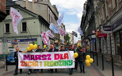 Marsz na ulicach Bytomia.
