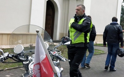 Motocykliści ruszyli