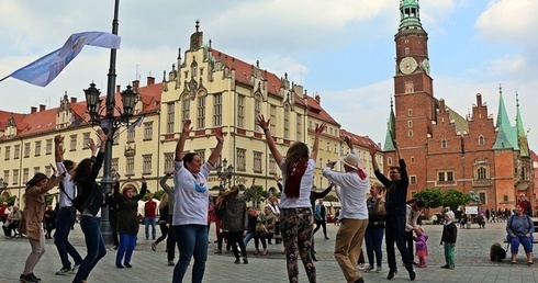 "Przemień nas, Panie!" na rynku