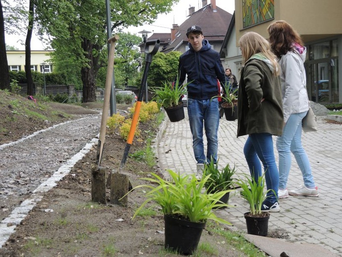 Ogród ekologiczny przy Hospicjum św. Jana Pawła II