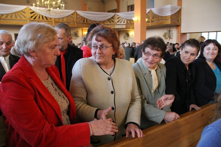 Poświęcenie ołtarza w Gnojniku