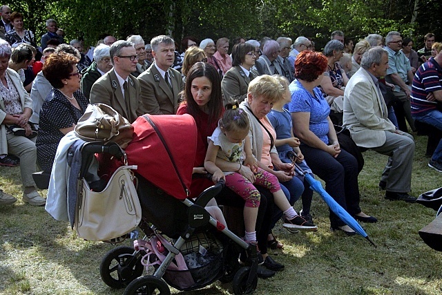 Dąb Papieski w Trzebczu