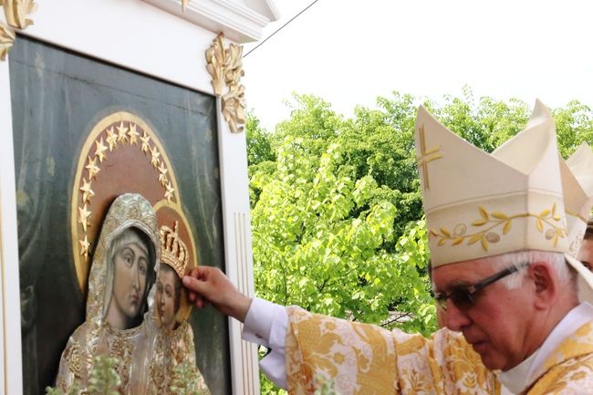 Koronacja obrazu Matki Bożej Saneckiej