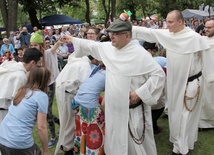 Polonez i papieski maluch