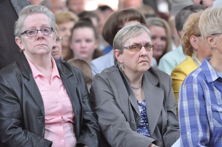 Kamień węgielny w kościele św. Jana Pawła II w Nowym Sączu