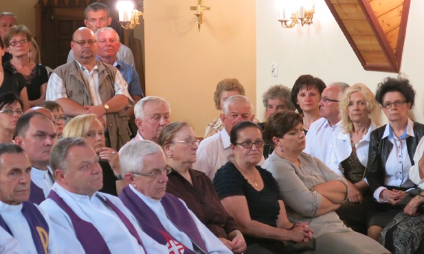 Pogrzeb ks. Paranycza