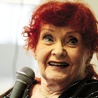 Pełna dystansu 88-letnia aktorka żartowała, że dopiero uczy się sklerozy.