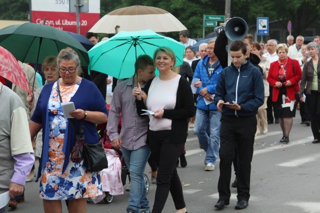 Procesja Bożego Ciała w parafii św. Elżbiety w Cieszynie