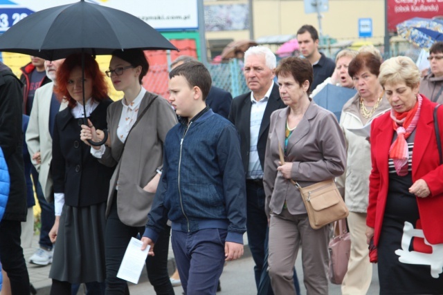 Procesja Bożego Ciała w parafii św. Elżbiety w Cieszynie