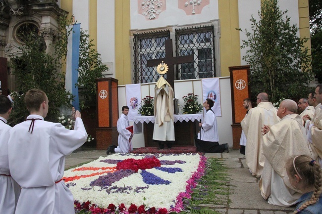 Procesja Bożego Ciała w Trzebnicy