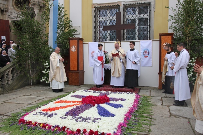 Procesja Bożego Ciała w Trzebnicy