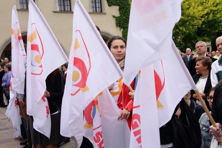 Boże Ciało 2016 - procesja z Wawelu na Rynek Główny 