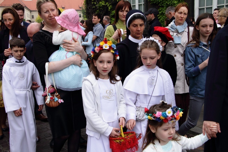 Boże Ciało 2016 - procesja z Wawelu na Rynek Główny 