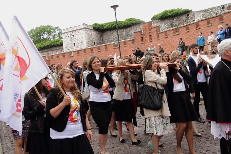 Boże Ciało 2016 - procesja z Wawelu na Rynek Główny 