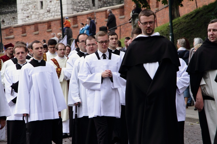 Boże Ciało 2016 - procesja z Wawelu na Rynek Główny 