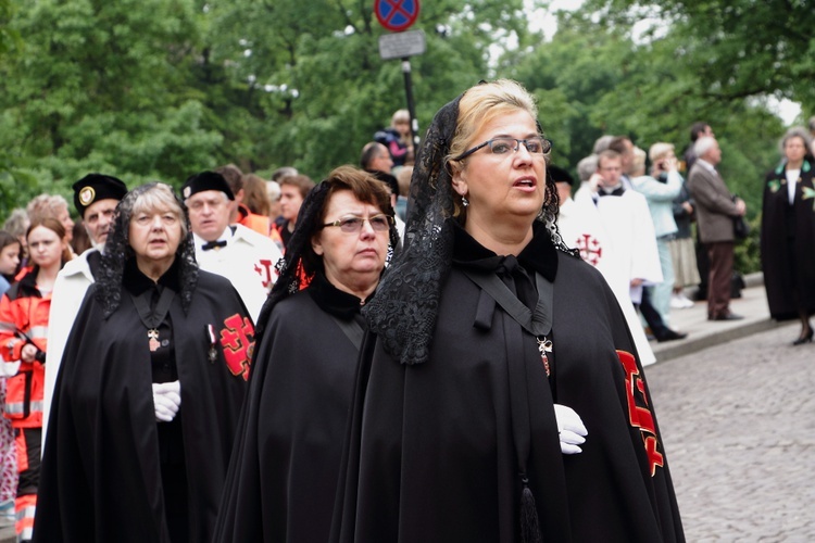 Boże Ciało 2016 - procesja z Wawelu na Rynek Główny 