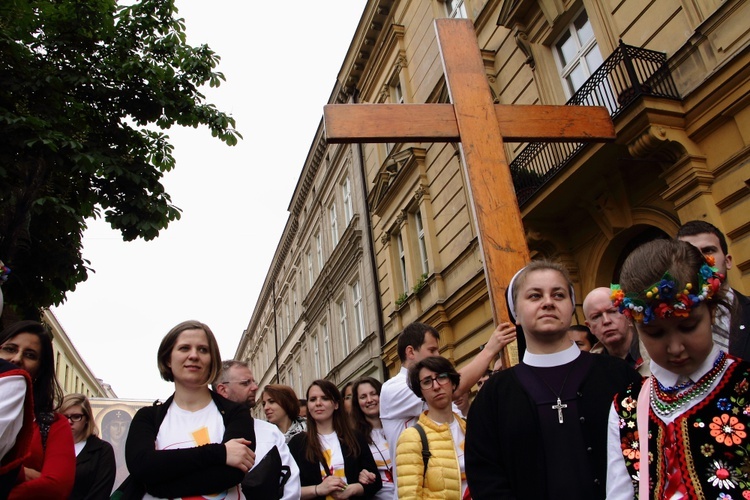 Boże Ciało 2016 - procesja z Wawelu na Rynek Główny 