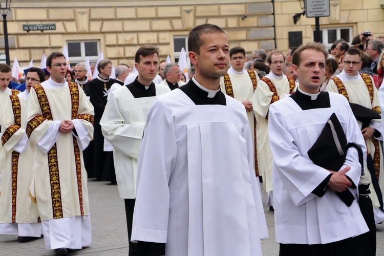 Boże Ciało 2016 - procesja z Wawelu na Rynek Główny 