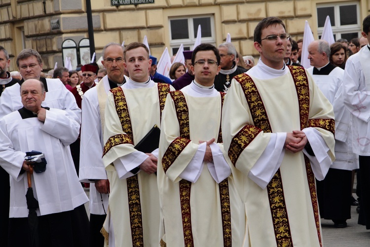 Boże Ciało 2016 - procesja z Wawelu na Rynek Główny 