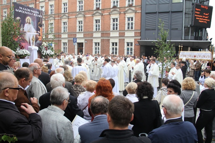 Procesja Bożego Ciała w Katowicach - 2016 r.