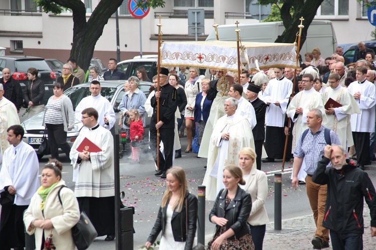 Procesja Bożego Ciała w Katowicach - 2016 r.